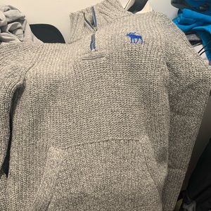Men’s Abercrombie sweater